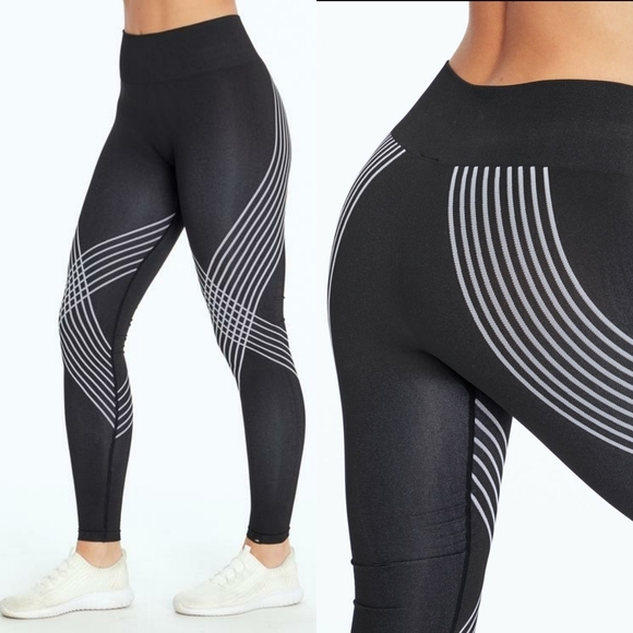Cycle House by Marika Seamless Leggings - Picture 1 of 11